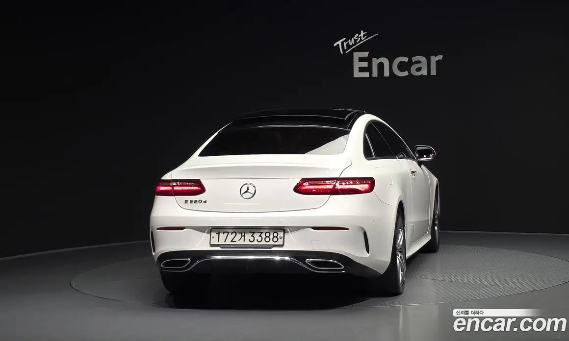 Mercedes-Benz E-Class 2018 1.9 автомат (гидро), фото 4