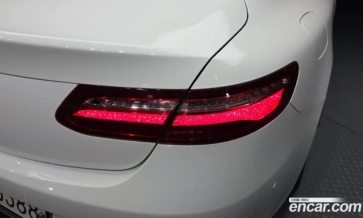 Mercedes-Benz E-Class 2018 1.9 автомат (гидро), фото 9