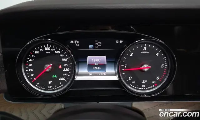 Mercedes-Benz E-Class 2019 1.9 автомат (гидро), миниатюра 8