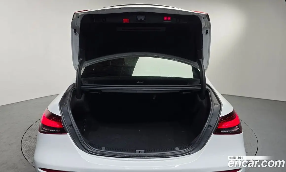 Mercedes-Benz E-Class 2020 1.9 автомат (гидро), фото 24