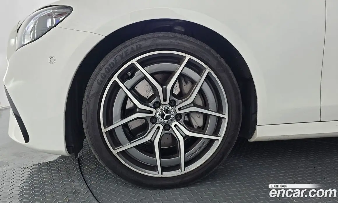 Mercedes-Benz E-Class 2020 1.9 автомат (гидро), фото 5