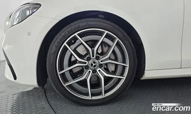 Mercedes-Benz E-Class 2020 1.9 автомат (гидро), миниатюра 5
