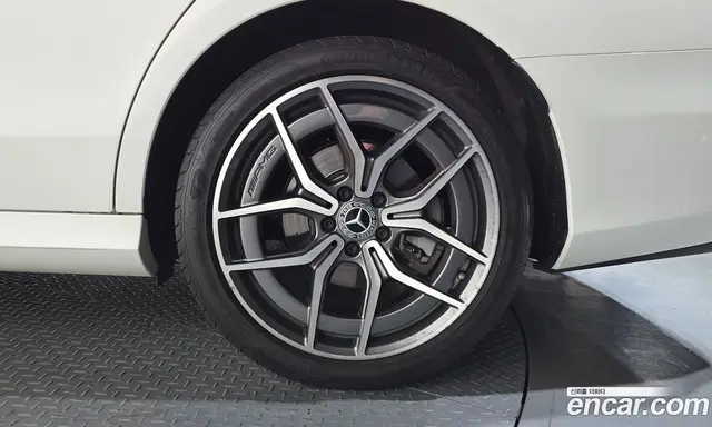 Mercedes-Benz E-Class 2020 1.9 автомат (гидро), миниатюра 7