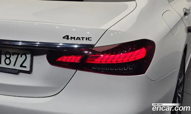 Mercedes-Benz E-Class 2020 1.9 автомат (гидро), миниатюра 9