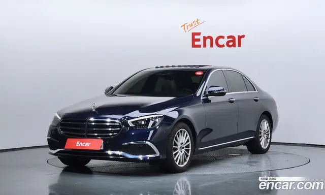 Mercedes-Benz E-Class 2021 2.0 автомат (гидро), миниатюра 1