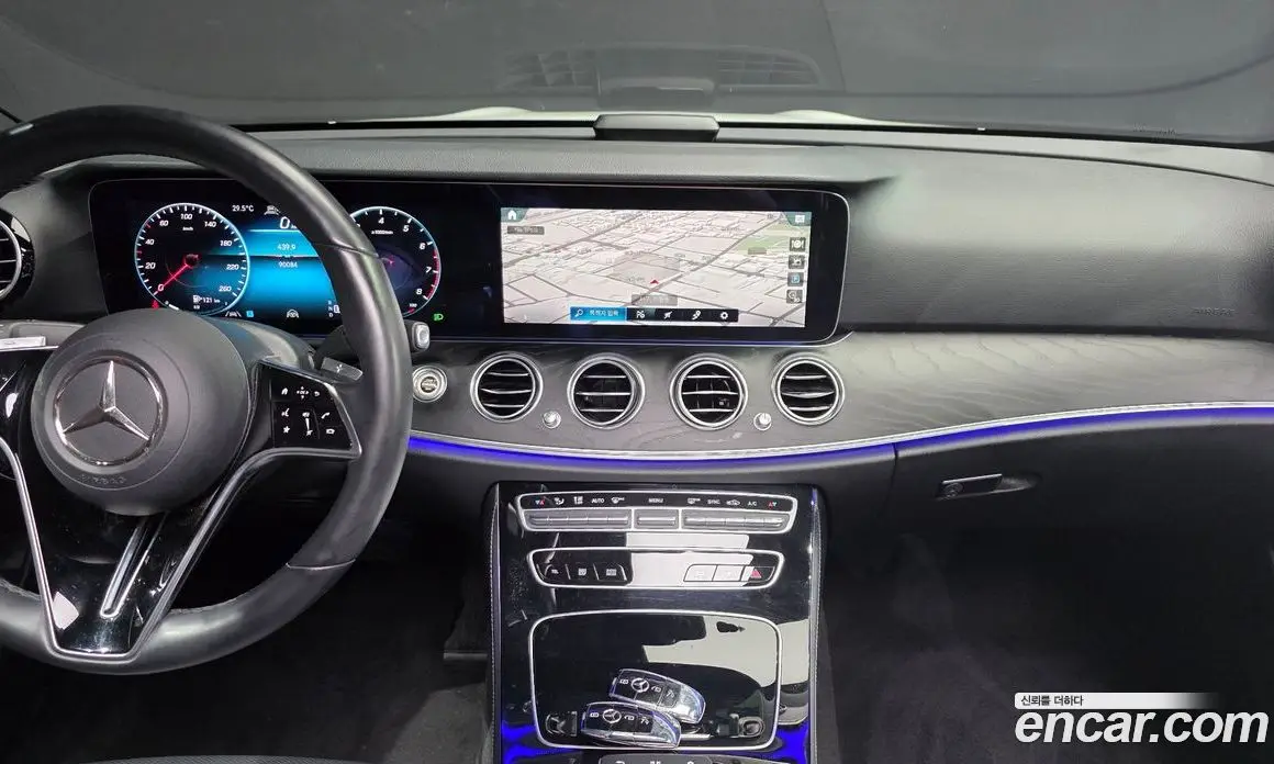 Mercedes-Benz E-Class 2022 2.0 автомат (гидро), фото 17
