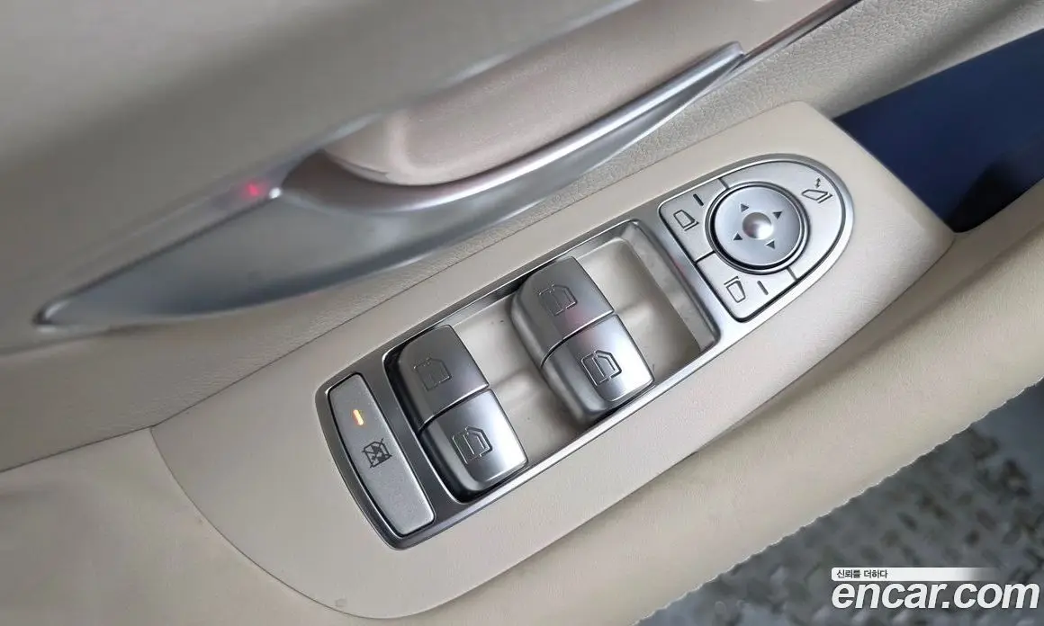 Mercedes-Benz E-Class 2023 3.0 автомат (гидро), фото 27