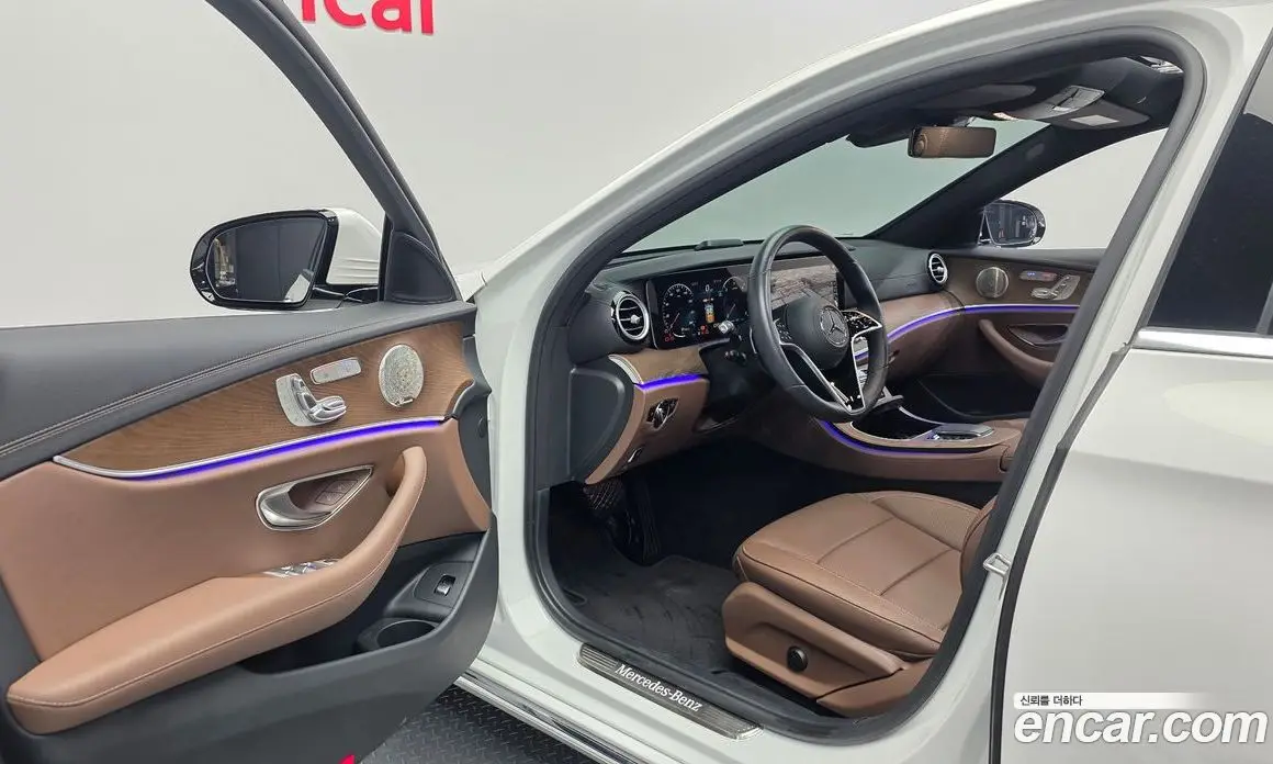 Mercedes-Benz E-Class 2023 1.9 автомат (гидро), фото 13
