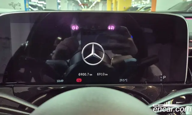 Mercedes-Benz E-Class 2025 3.0 автомат (гидро), миниатюра 5