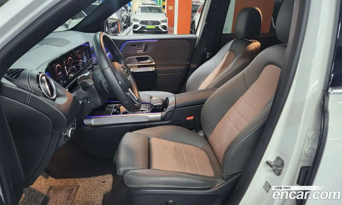 Mercedes-Benz EQB 2023 0.1 автомат (гидро), фото 12