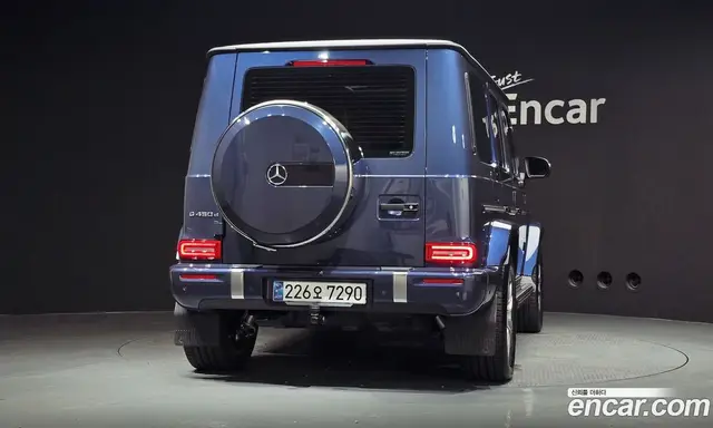 Mercedes-Benz G-Class 2024 3.0 автомат (гидро), миниатюра 4