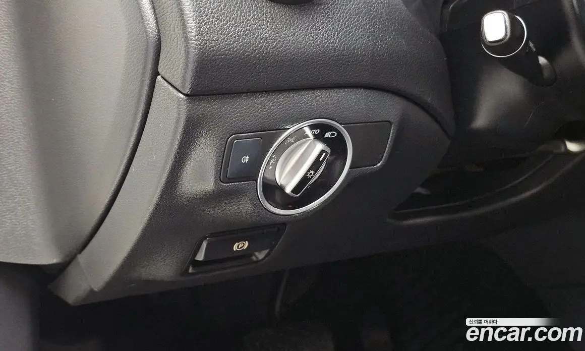 Mercedes-Benz GLA-Class 2018 2.0 автомат (гидро), фото 15