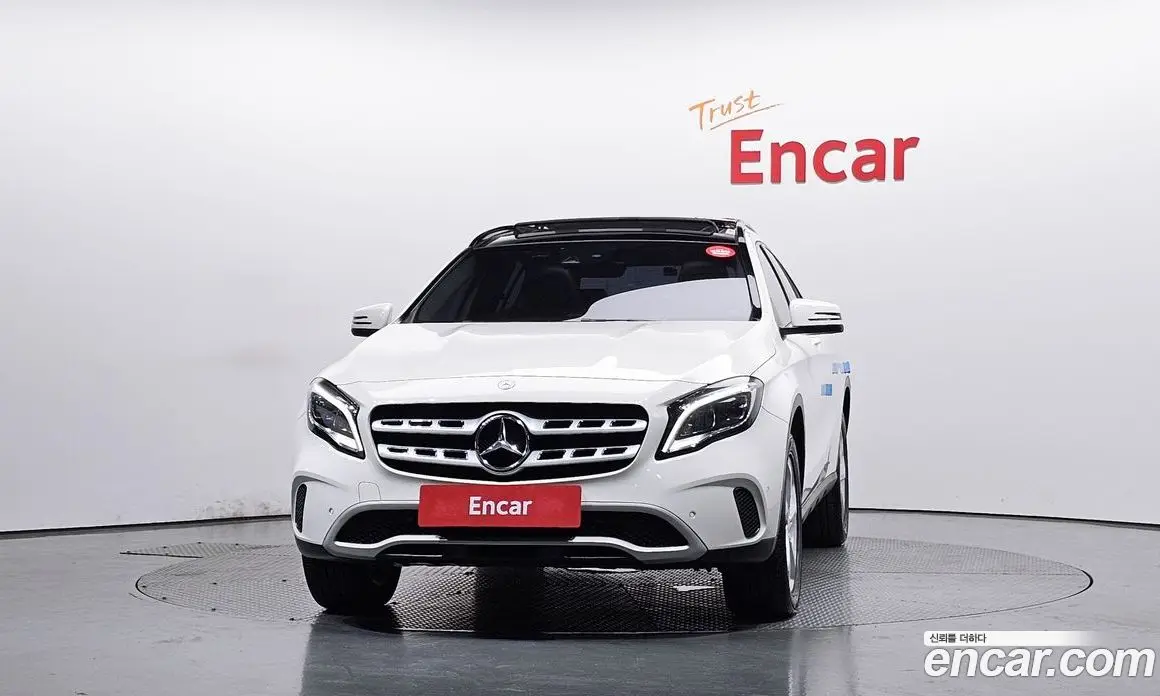 Mercedes-Benz GLA-Class 2018 2.0 автомат (гидро), фото 3
