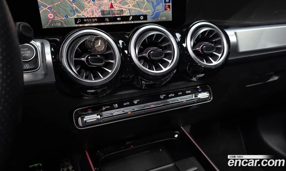Mercedes-Benz GLB-Class 2022 2.0 автомат (гидро), фото 23