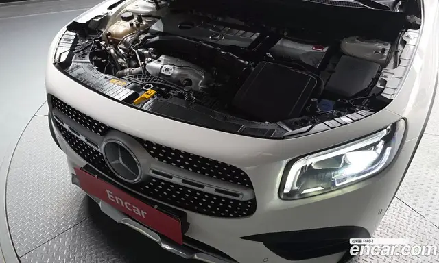 Mercedes-Benz GLB-Class 2022 2.0 автомат (гидро), миниатюра 5