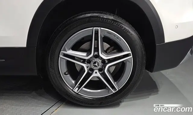 Mercedes-Benz GLB-Class 2022 2.0 автомат (гидро), миниатюра 6