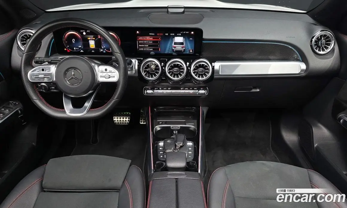 Mercedes-Benz GLB-Class 2022 2.0 автомат (гидро), фото 9