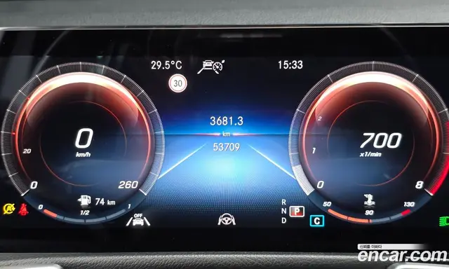 Mercedes-Benz GLB-Class 2022 2.0 автомат (гидро), миниатюра 10