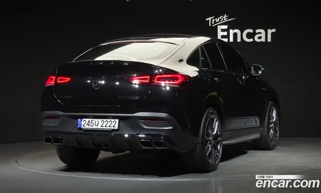 Mercedes-Benz GLE-Class 2023 4.0 автомат (гидро), миниатюра 2