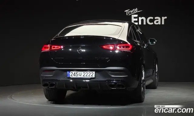 Mercedes-Benz GLE-Class 2023 4.0 автомат (гидро), миниатюра 4