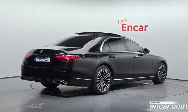 Mercedes-Benz S-Class 2021 4.0 автомат (гидро), миниатюра 2