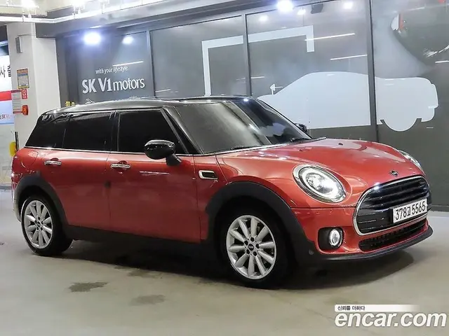 Mini Clubman 2020 1.5 автомат (гидро), миниатюра 1