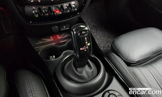 Mini Clubman 2023 2.0 автомат (гидро), миниатюра 9