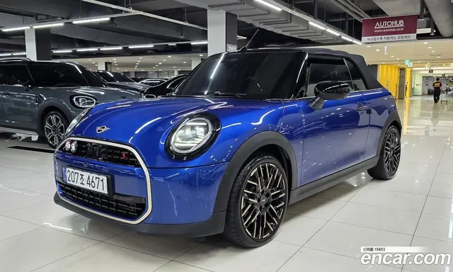 Mini Cooper Convertible 2025 2.0 автомат (гидро), миниатюра 4 Mini Cooper Convertible 2025 2.0 автомат (гидро), миниатюра 4