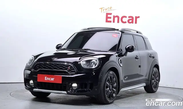 Mini Countryman 2019 2.0 автомат (гидро), миниатюра 1