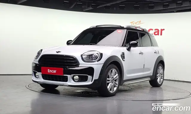 Mini Countryman 2019 1.5 автомат (гидро), миниатюра 1
