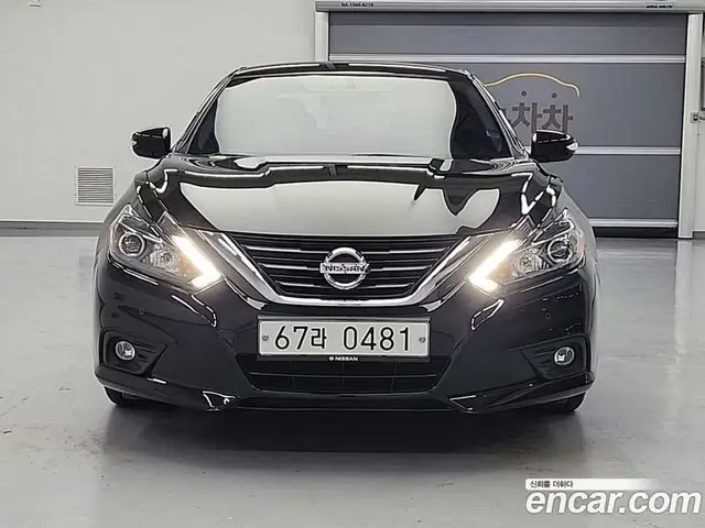 Nissan Altima 2016 2.5 автомат (гидро), миниатюра 2