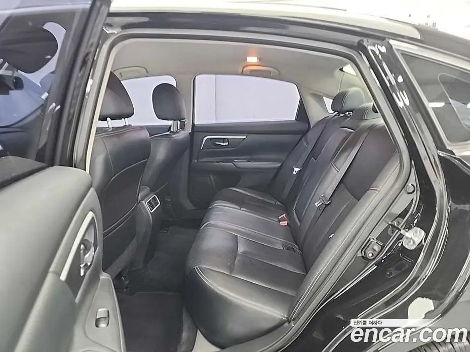 Nissan Altima 2016 2.5 автомат (гидро), фото 12