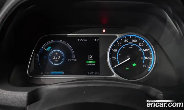 Nissan Leaf 2019 0.1 автомат (гидро), миниатюра 11