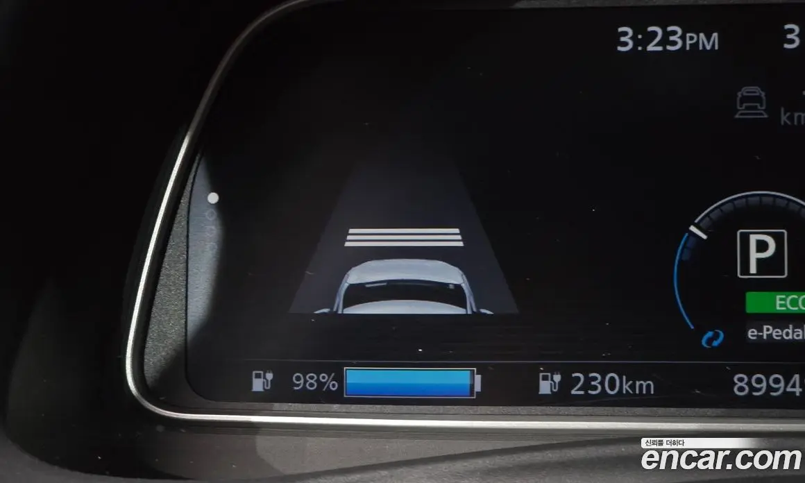Nissan Leaf 2019 0.1 автомат (гидро), фото 33