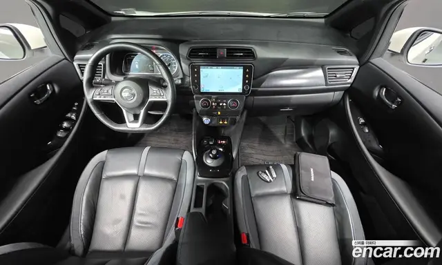 Nissan Leaf 2019 0.1 автомат (гидро), миниатюра 10