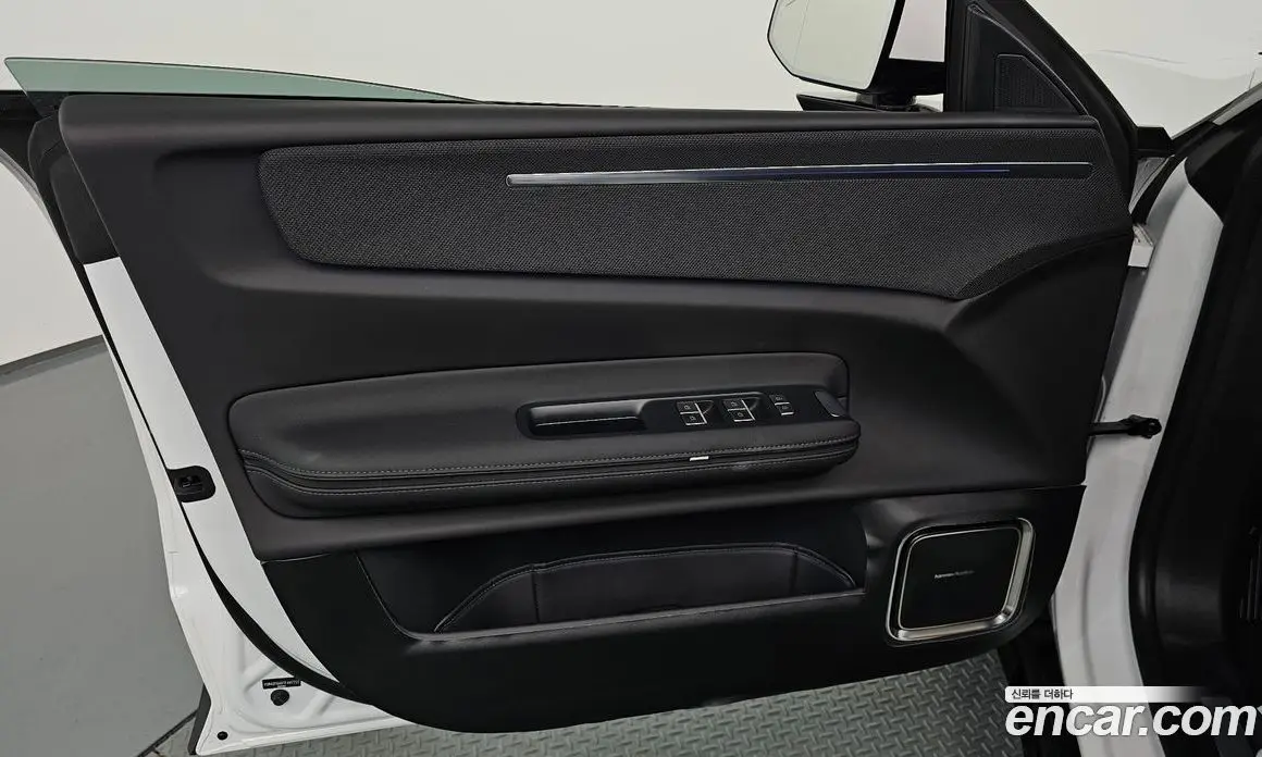 Polestar Polestar 4 2025 0.2 автомат (гидро), фото 14