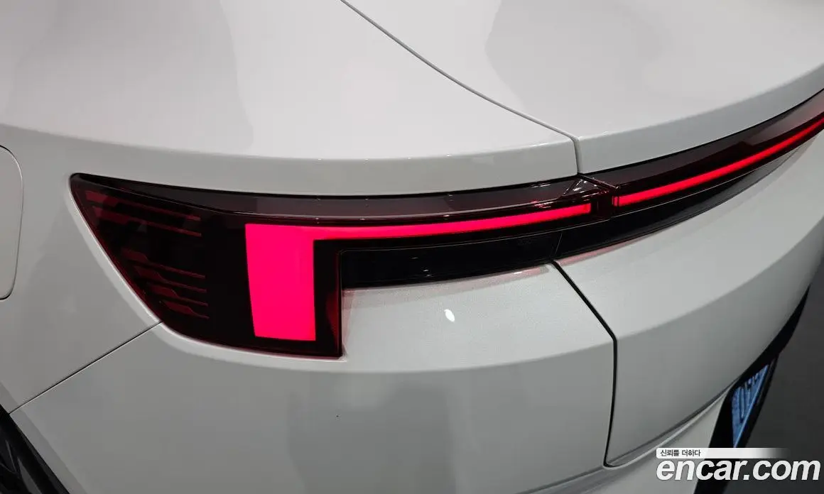 Polestar Polestar 4 2025 0.2 автомат (гидро), фото 9