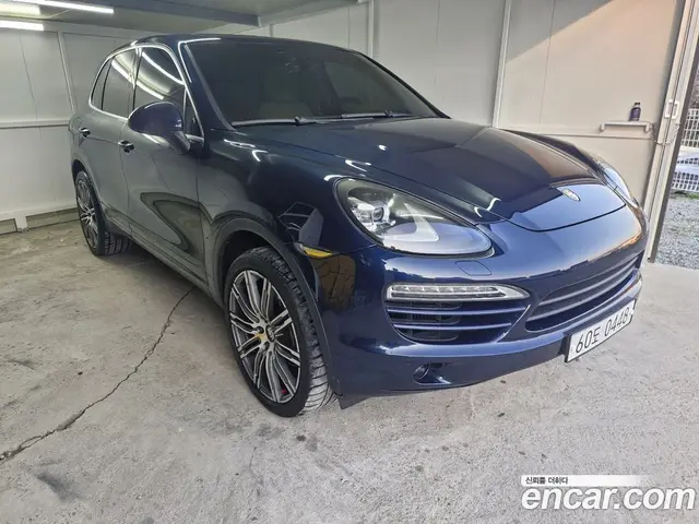 Porsche Cayenne 2011 3.0 автомат (гидро), миниатюра 1