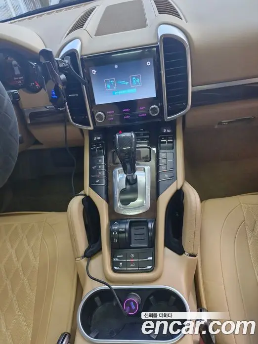 Porsche Cayenne 2011 3.0 автомат (гидро), фото 16