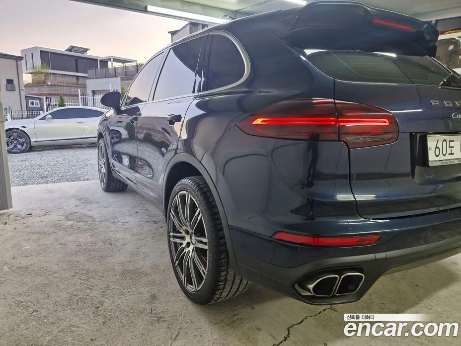 Porsche Cayenne 2011 3.0 автомат (гидро), фото 5