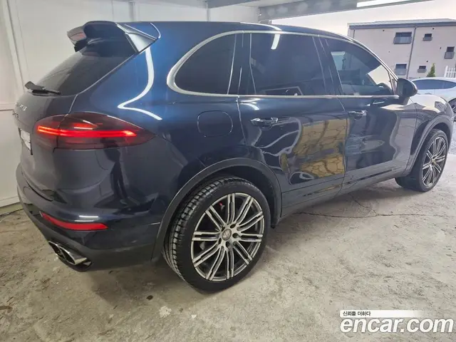 Porsche Cayenne 2011 3.0 автомат (гидро), миниатюра 7