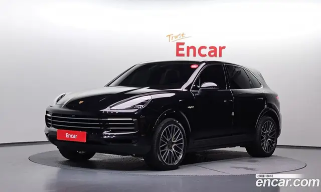 Porsche Cayenne 2020 3.0 автомат (гидро), миниатюра 1