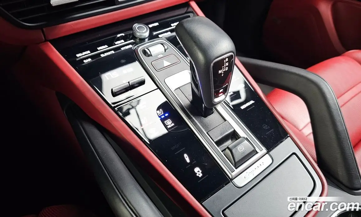Porsche Cayenne 2020 3.0 автомат (гидро), фото 9
