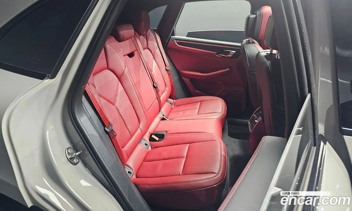 Porsche Macan 2023 2.9 автомат (гидро), фото 17