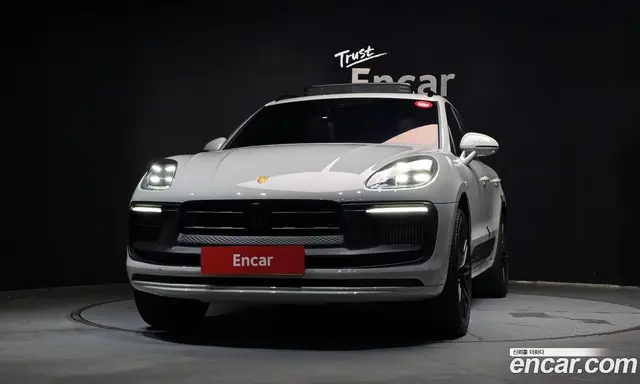 Porsche Macan 2023 2.9 автомат (гидро), миниатюра 3