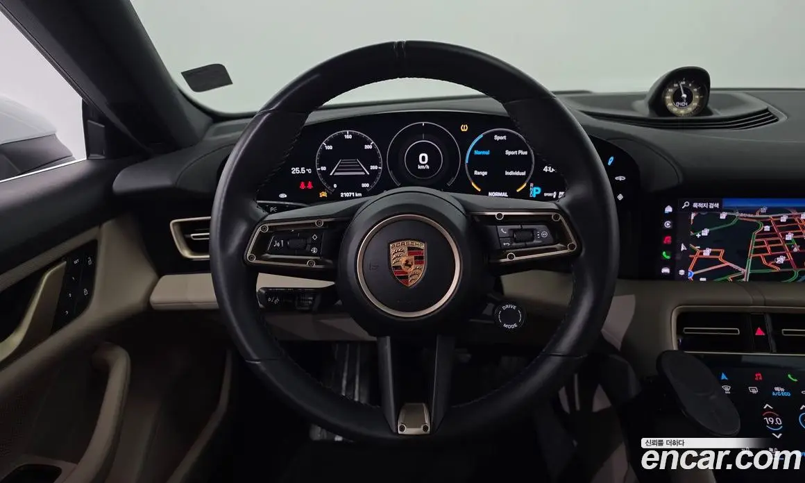 Porsche Taycan 2024 0.1 автомат (гидро), фото 13