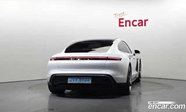 Porsche Taycan 2024 0.1 автомат (гидро), миниатюра 4