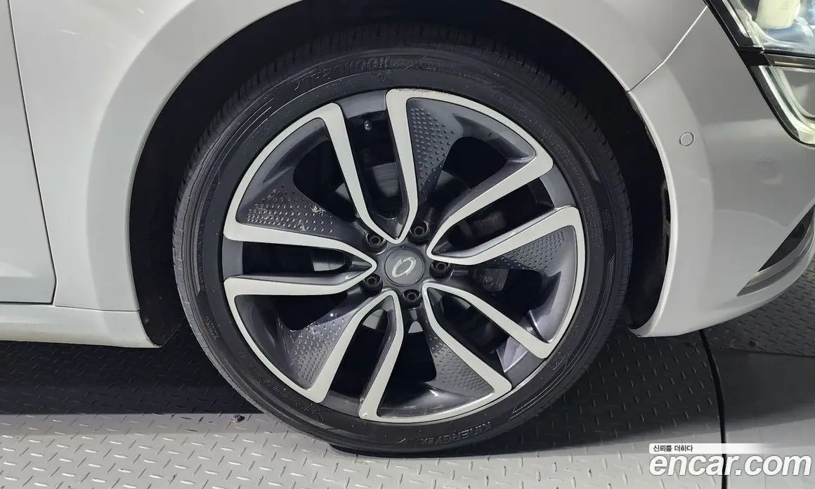 Renault (Samsung) SM6 2016 2.0 автомат (гидро), фото 5 Renault (Samsung) SM6 2016 2.0 автомат (гидро), фото 5