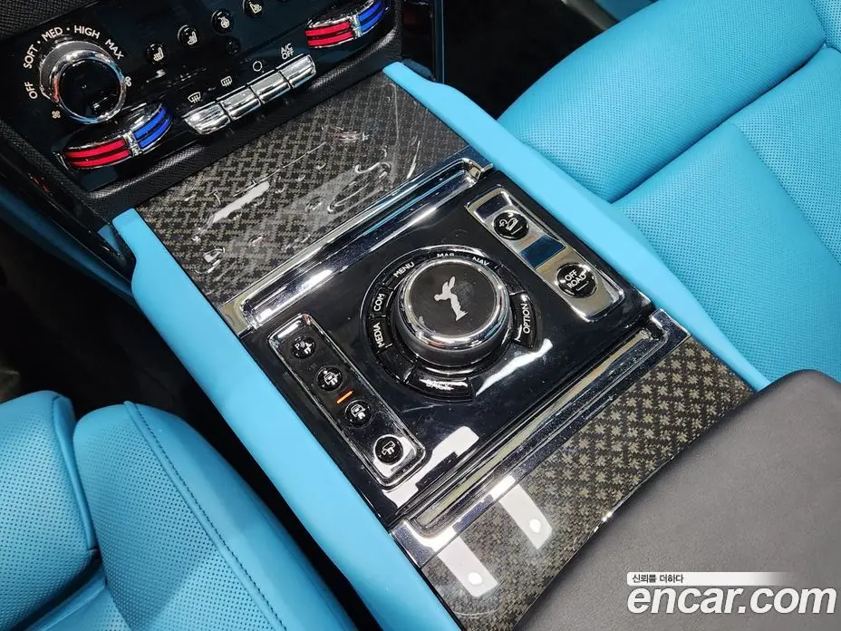 Rolls-Royce Cullinan 2023 6.7 автомат (гидро), фото 13