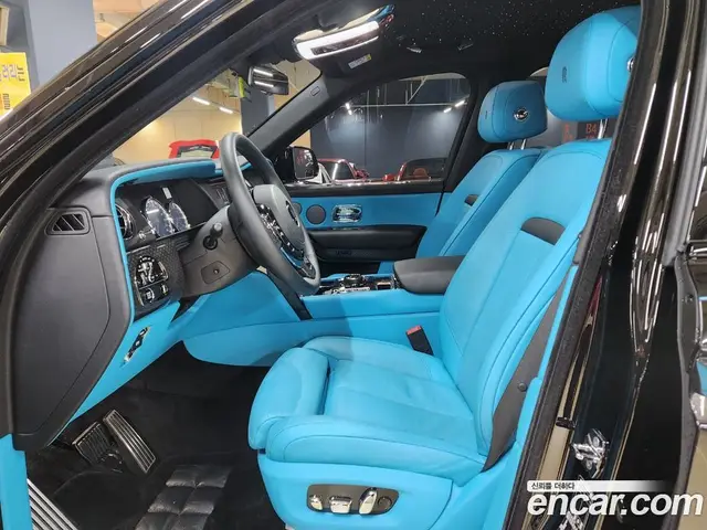 Rolls-Royce Cullinan 2023 6.7 автомат (гидро), миниатюра 9